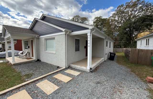 1649 Club Rd photos photos