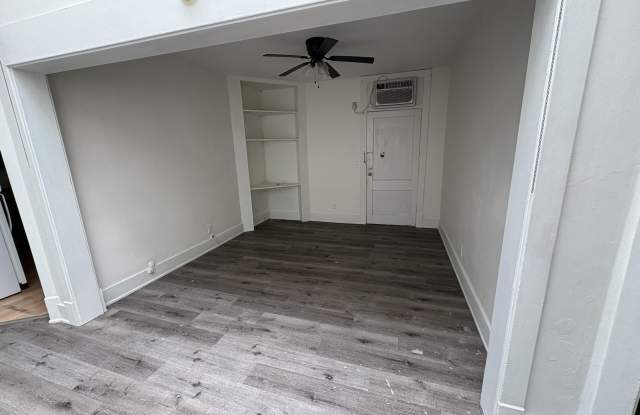 208 North Maple Street - 3 Gallery 1
