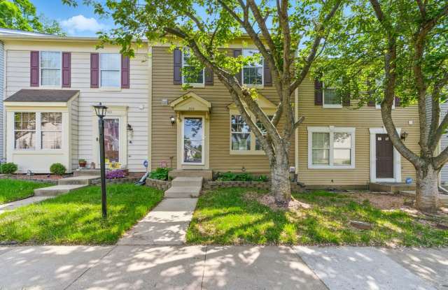Charming 4-Bedroom Townhouse in Sought-After Highpointe Community! photos photos