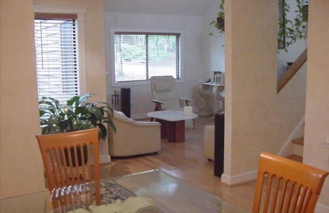 2002 Cedar Chase Lane NE - 2002 Cedar Chase Lane Northeast, Atlanta, GA 30324