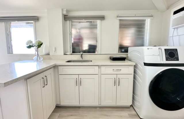NEW PRICE - Newly Renovated Studio with 1 Bath & Washer/Dryer in Maunalani Heights! photos photos