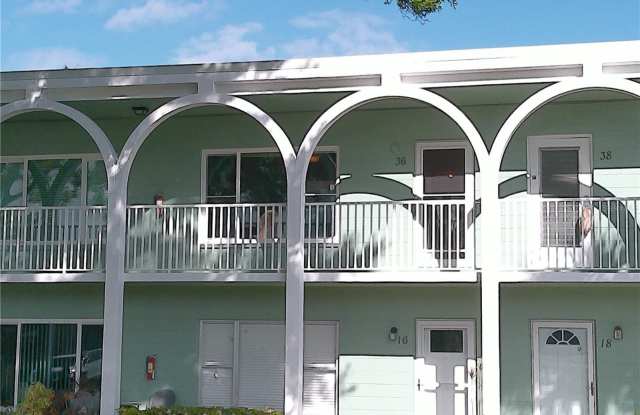 2011 AUSTRALIA Way W Gallery 2