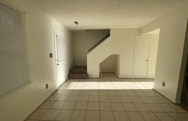 158 Cedar Crest Drive - 1Unit 206 Gallery 3