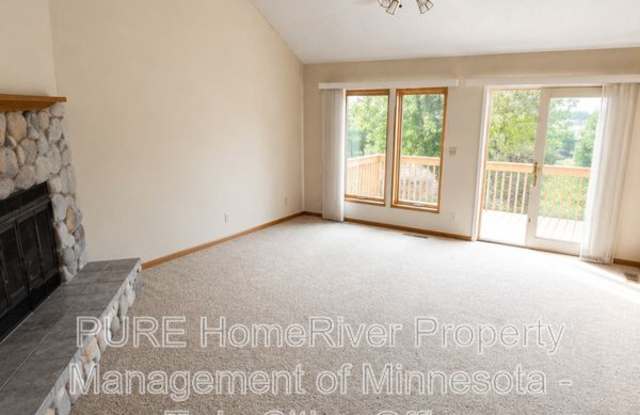 1468 90th St W photos photos