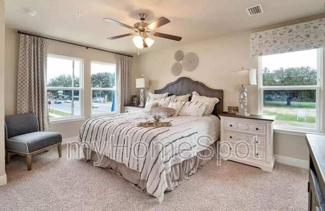 6012 Royal Port Ct photos photos