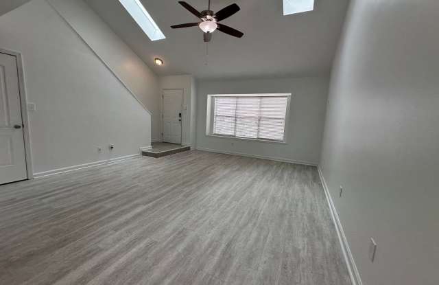 Call Amanda Tate at (757)289-6810 for more information Gallery 3