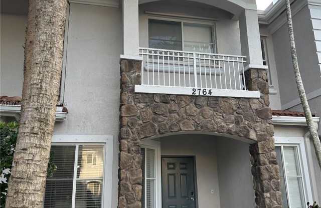 2764 SW 83rd Ave photos photos