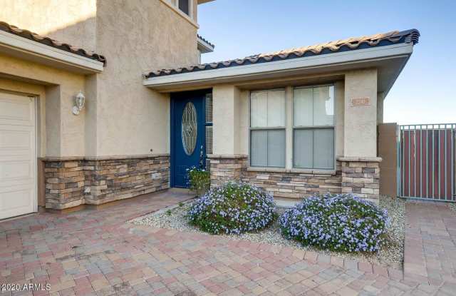 2241 N 135TH Drive Gallery 2