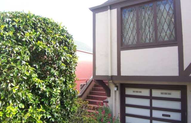575 Los Palmos Drive - 575 Los Palmos Drive, San Francisco, CA 94127