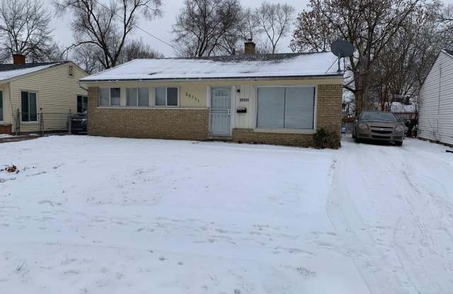 Cozy 3-Bed Home with Spacious Yard in Inkster! photos photos