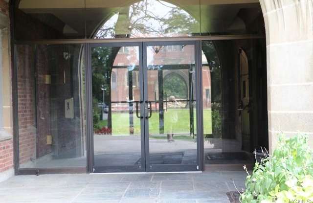 206 St Marys Gallery 2