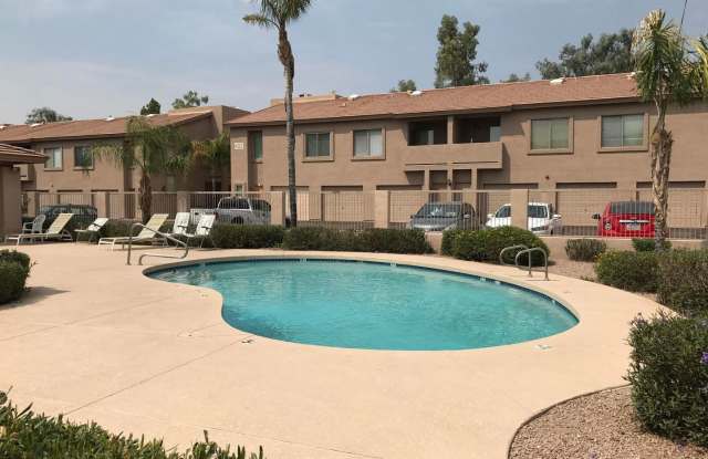 2 bed / 2 Bath Townhouse in Mesa! photos photos