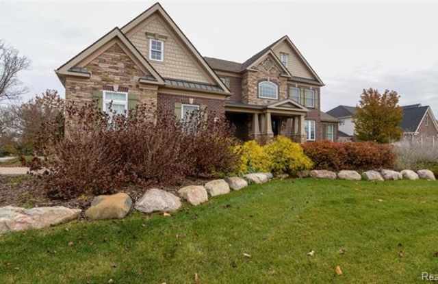 17174 CRESTBROOK Drive Gallery 3