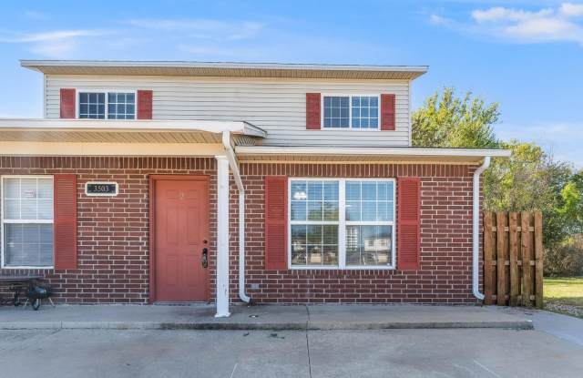 3503 SW Victoria Pl Apt 1 &amp; 2 photos photos