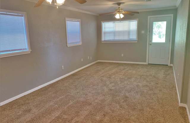 5538 Craig Gallery 2