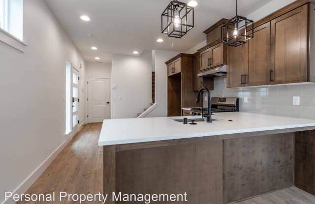 730 SE 37th St unit B - 730 Southeast 37th Street, Battle Ground, WA 98604