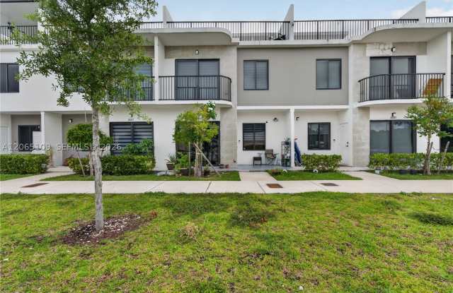 26175 SW 145th Ct Gallery 2