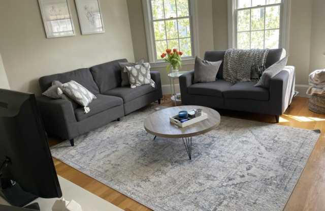 840 East Second photos photos