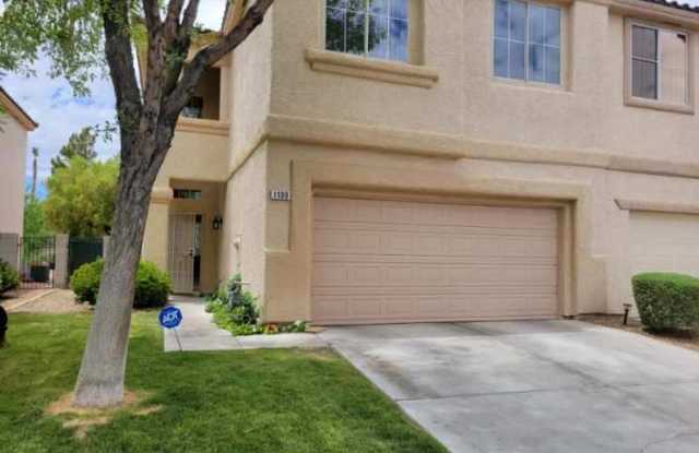 1109 Scenic Crest Dr // Seven Hills Townhome available for rent photos photos 1109 Scenic Crest Dr // Seven Hills Townhome available for rent photos photos