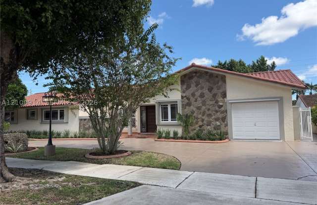 5223 SW 102nd Ct Gallery 1
