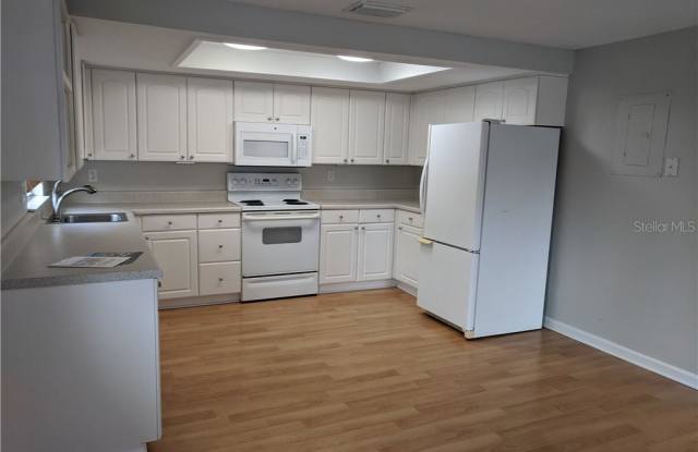 6816 PALM DRIVE Gallery 2