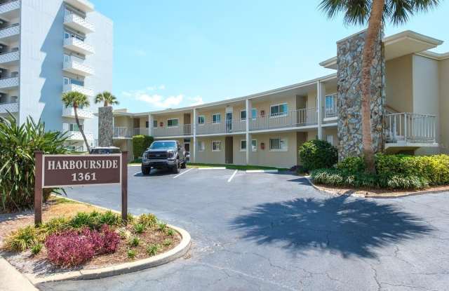 1361 SNELL ISLE BOULEVARD NE - 1361 Snell Isle Boulevard Northeast, St. Petersburg, FL 33704