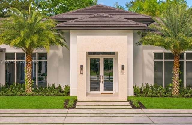 9025 SW 114th St photos photos