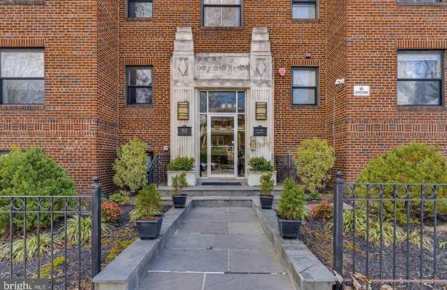 5611 5TH STREET NW - 5611 5th Street Northeast, Washington, DC 20011