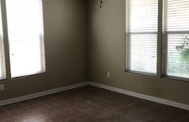 114 Trestle Tree - 1 Gallery 2