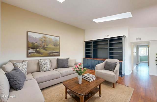 Beautiful Second-Floor Condo in the Desirable 55+ Huntington Landmark Community photos photos