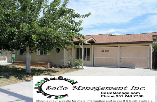3 Bedroom / 2 bathroom Pool Home in Hemet! - 26704 Columbia Street, East Hemet, CA 92544