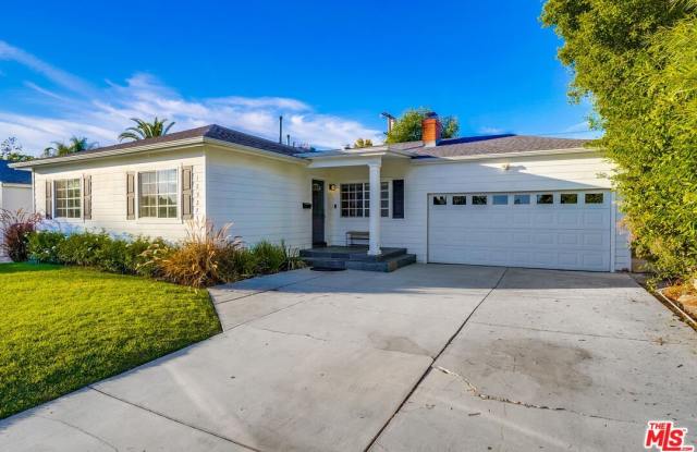 12527 Emelita St photos photos 12527 Emelita St photos photos