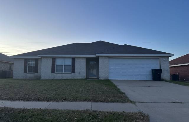 4305 Bowles Dr photos photos