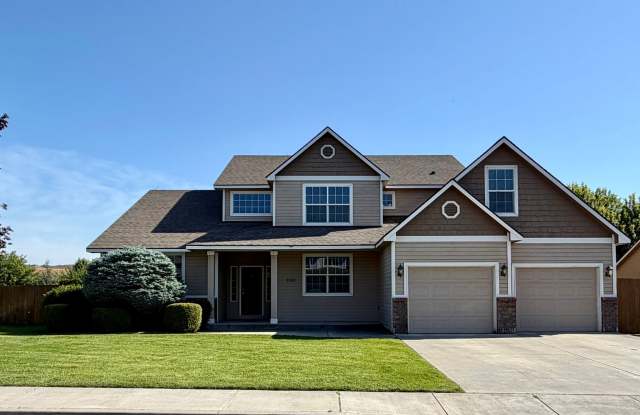 Spacious 4 bed, 2.5 ba + 2 Bonus Rooms! photos photos Spacious 4 bed, 2.5 ba + 2 Bonus Rooms! photos photos