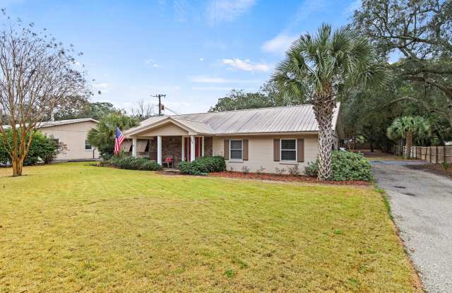 320 Calhoun Avenue - 320 Calhoun Avenue, Destin, FL 32541
