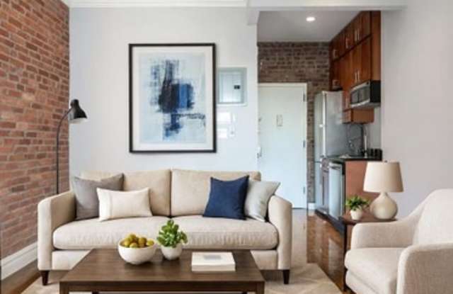 239 W 14th St photos photos