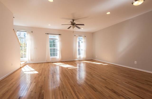 151 Brookwood Drive Gallery 3