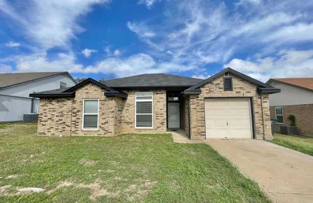 Viewable Now! Pets Accepted! photos photos