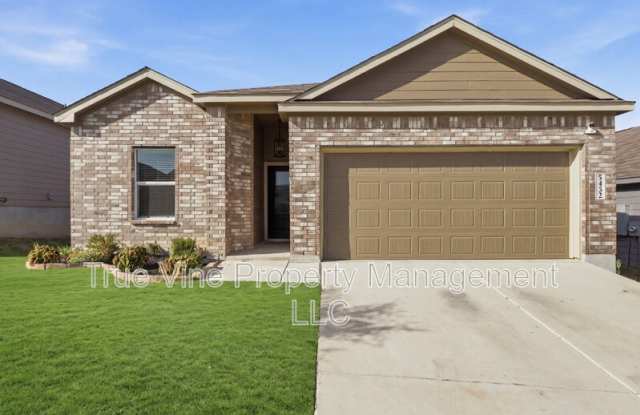 5432 Cloves Cove Gallery 2