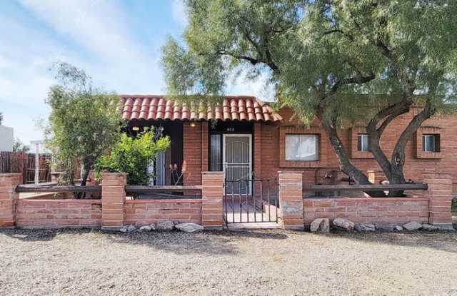 422 East Navajo Road - 422 East Navajo Road, Tucson, AZ 85705