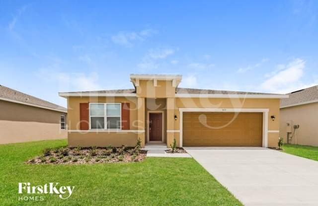 523 Crown Rose Drive - 523 Crown Rose Drive, Eagle Lake, FL 33839