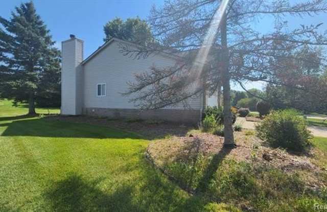 1044 RIDGEVIEW Circle Gallery 3