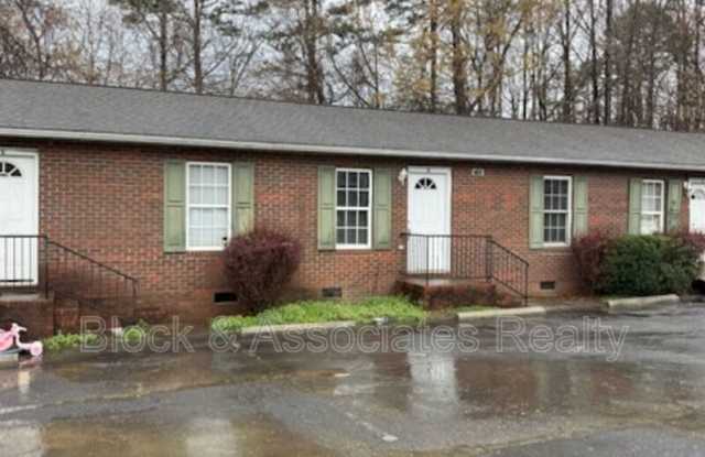 1249 Old Liberty Rd photos photos