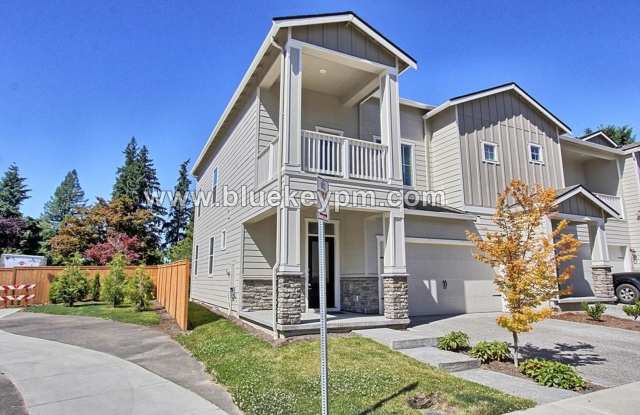 3 Bed, 2.5 Baths with Loft and Covered Balcony off the Primary Suite photos photos