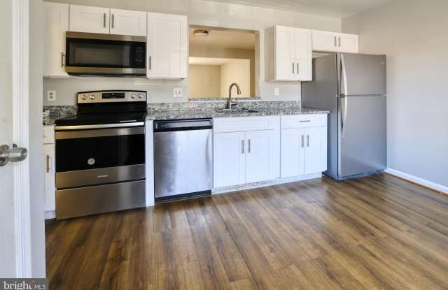 4663 RED HAWK Terrace Gallery 4