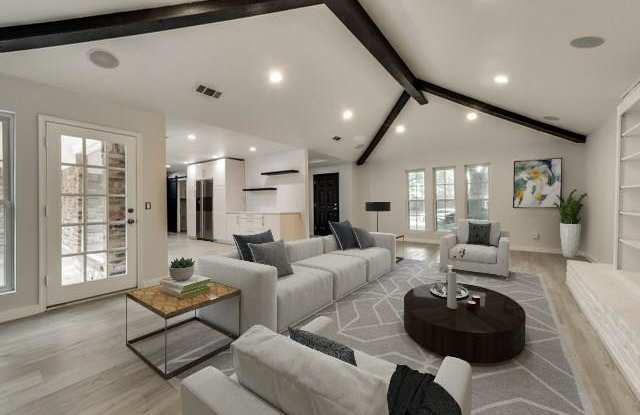 2429 Bengal Lane Gallery 3