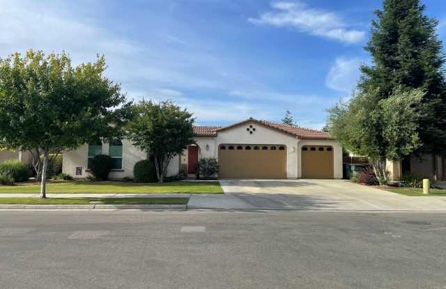 NW Visalia Home Coming Soon! photos photos