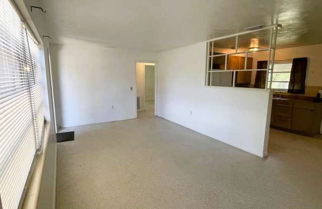 1916 Flamingo Dr Gallery 3