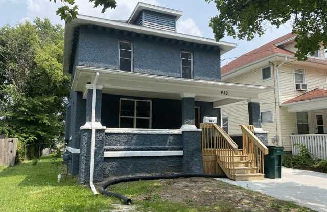 419 Lathrop St - 419 Lathrop Street, Lansing, MI 48912