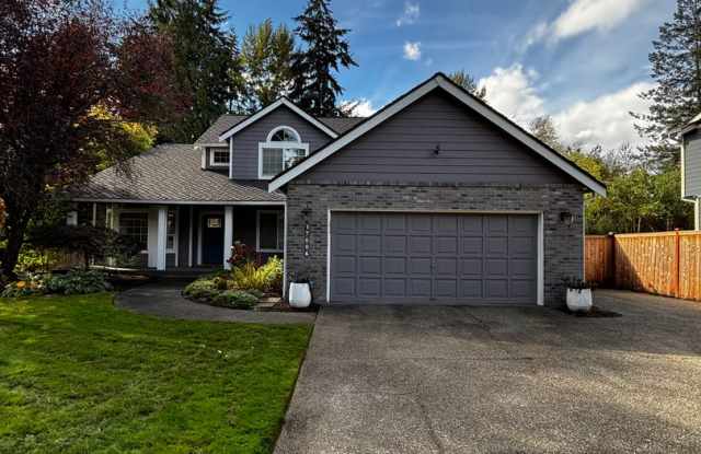 Stunning Puyallup Home in Gem Heights! Gallery 1